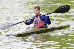 Kieszonkowe na kolonie dla dzieci: jaka jest rozsądna suma?